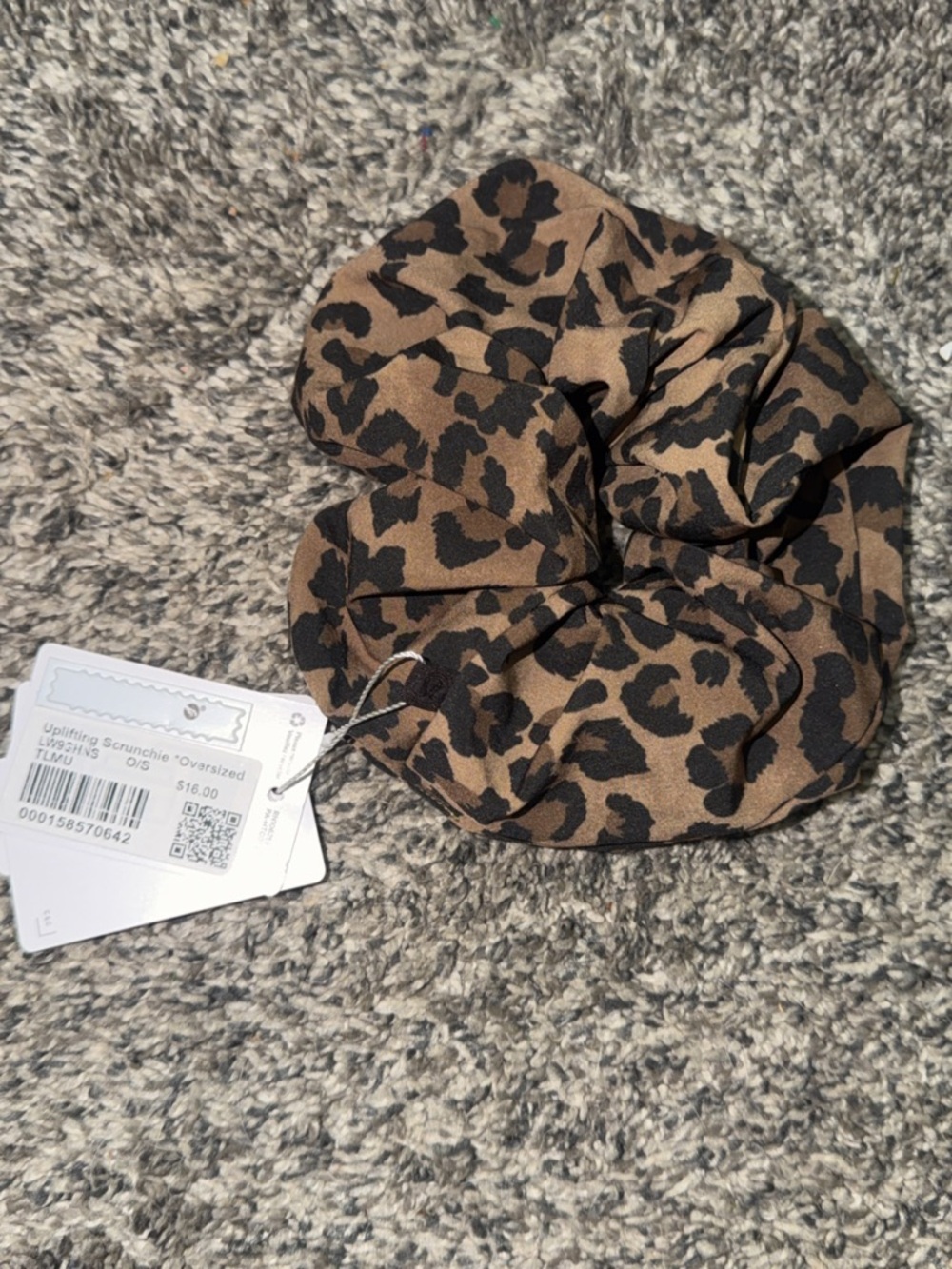Lululemon oversized leopard scrunchie